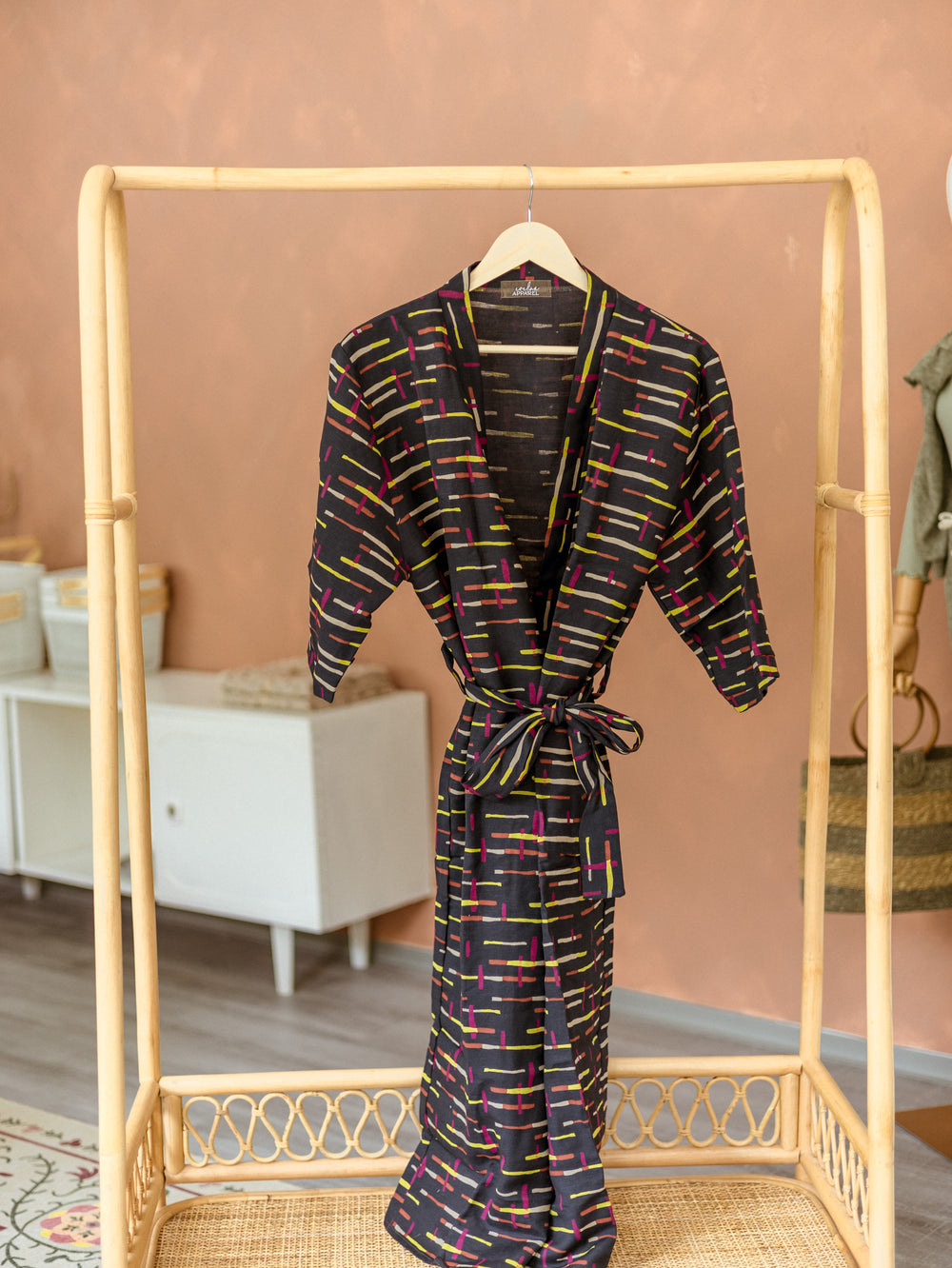 Robe  / Linen- Midnight Blue + Fuchsia Stripes