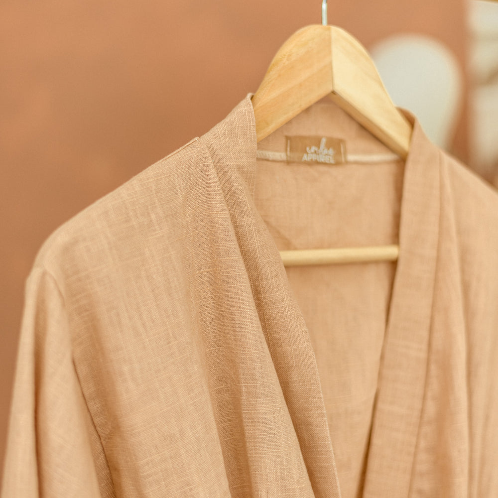 
                      
                        Linen ruffle robe / powder
                      
                    