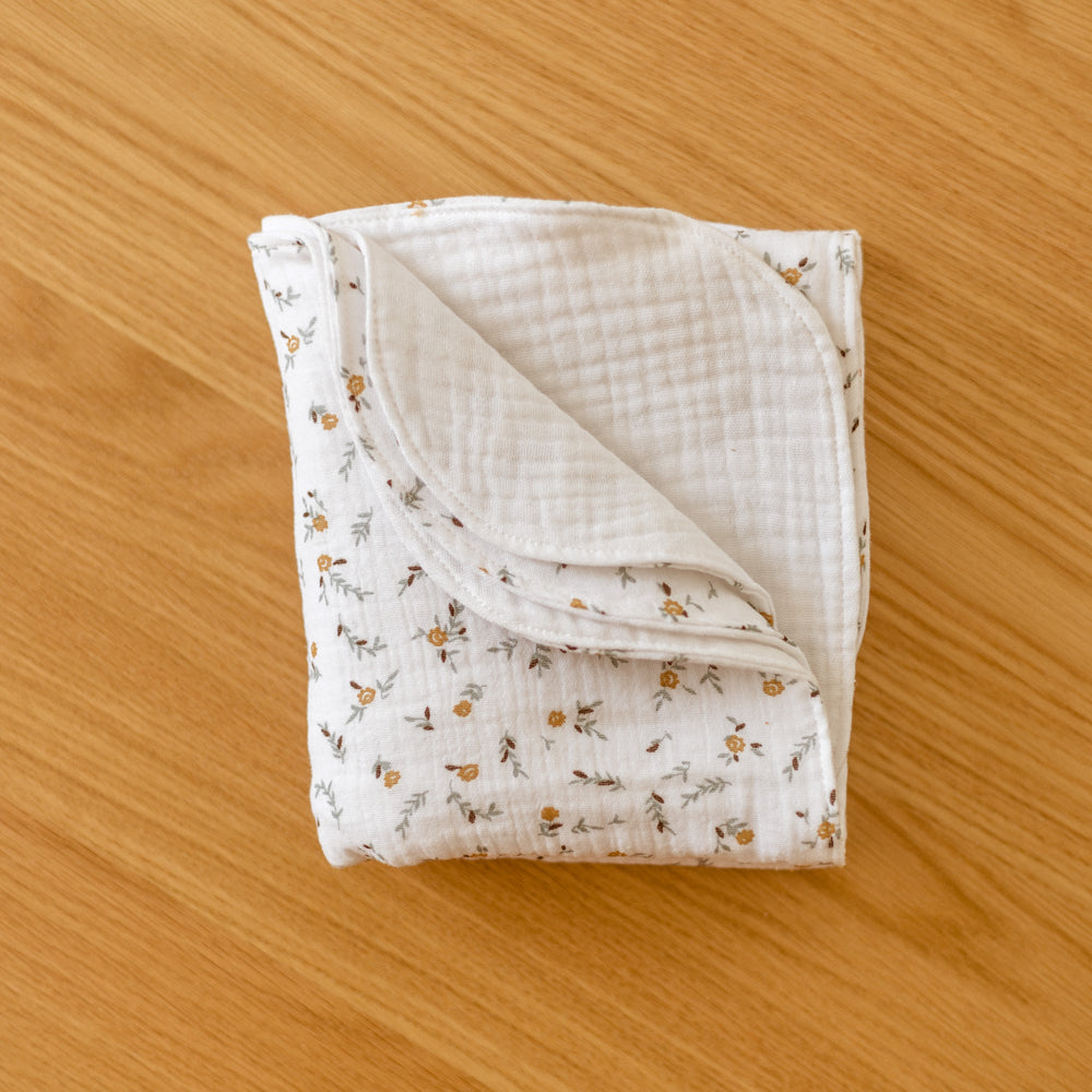 Baby blanket / Tiny Branches - Blue