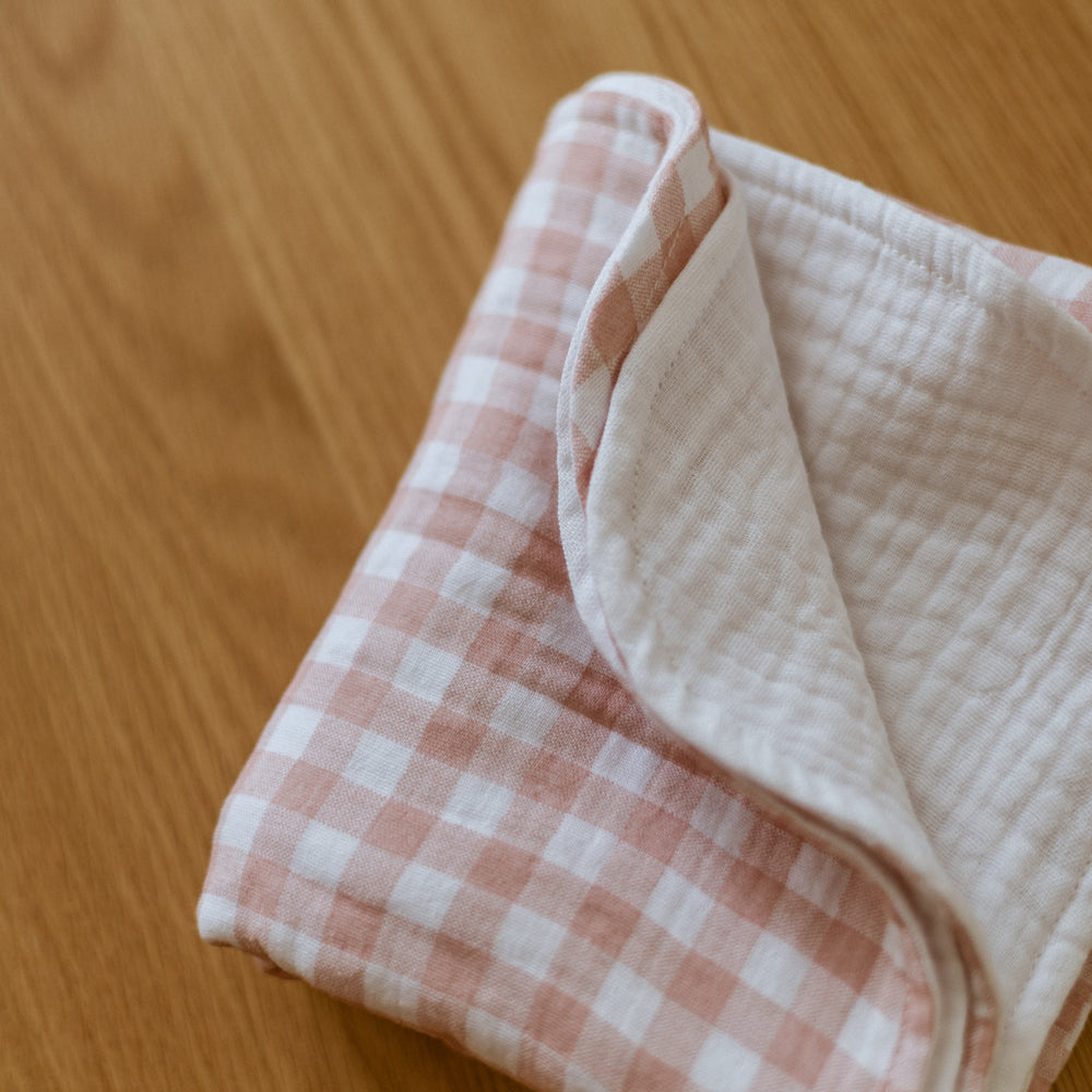 Baby blanket / Blush Checkers