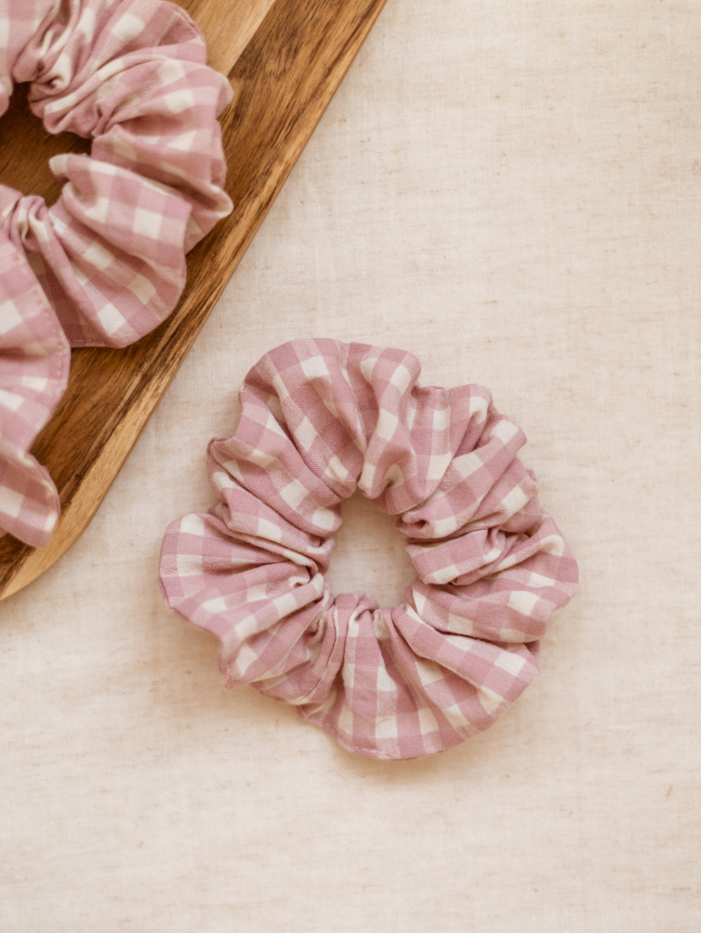 Wide Scrunchie / Checkers - Blush