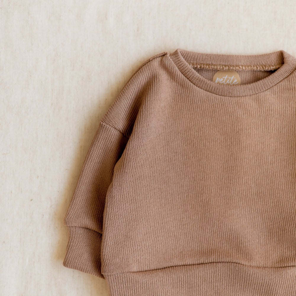 
                      
                        *Knit sweater / Creamy Beige
                      
                    