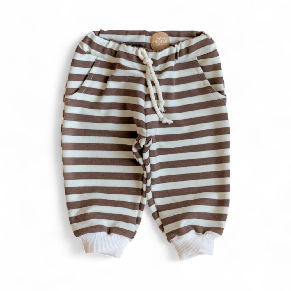 
                      
                        *Cotton sweatpants / Stripes
                      
                    