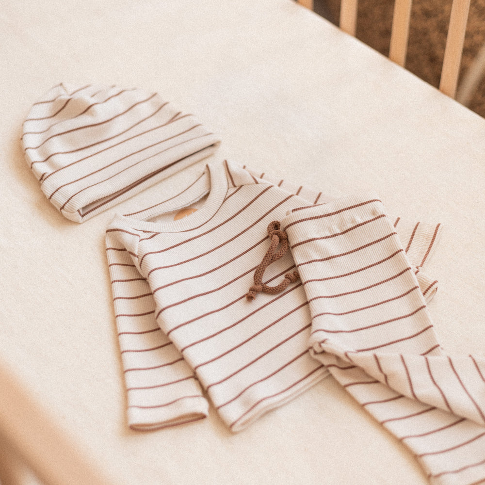 *Beanie / Stripes