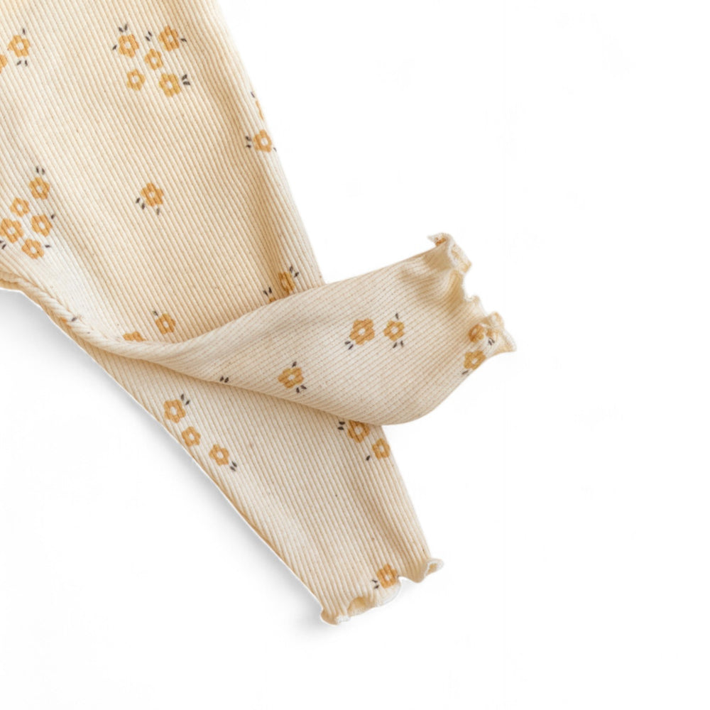 
                      
                        Ribbed Leggings / Natural Tiny Flowers
                      
                    