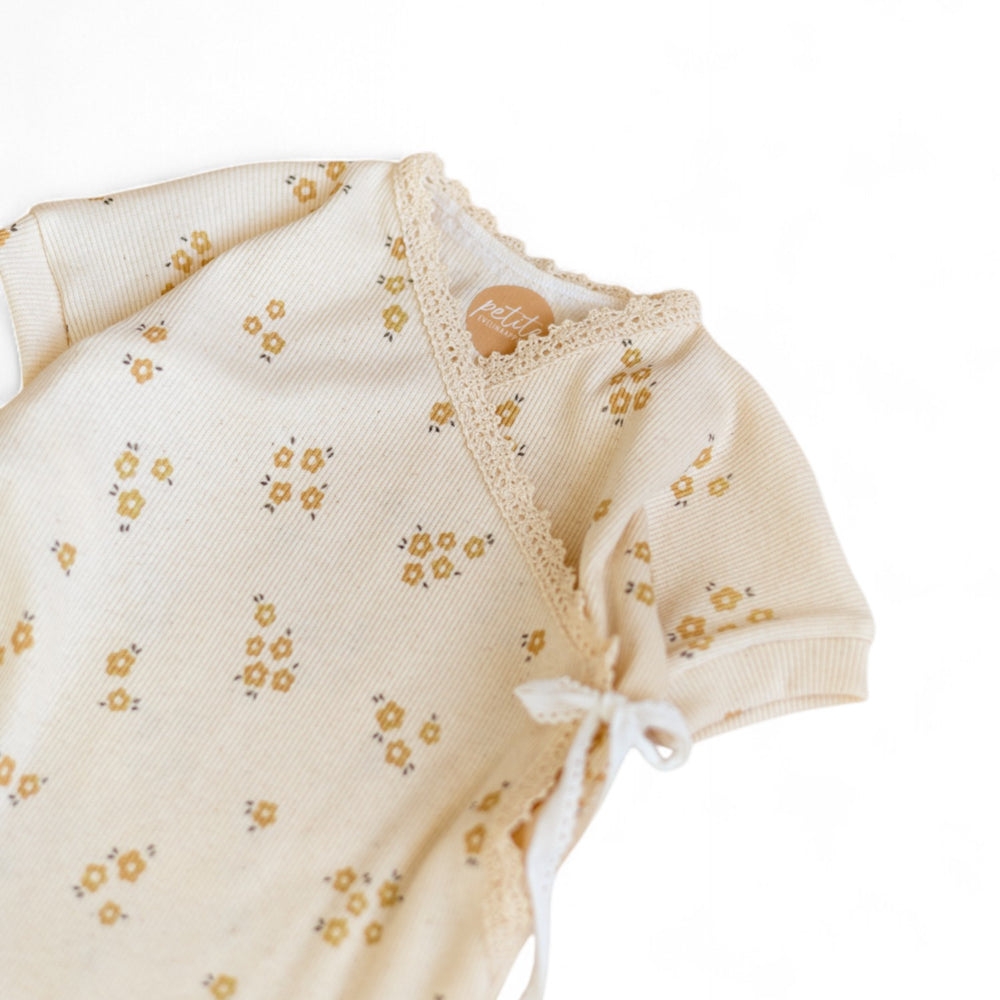 *Baby romper / Natural Tiny Flowers