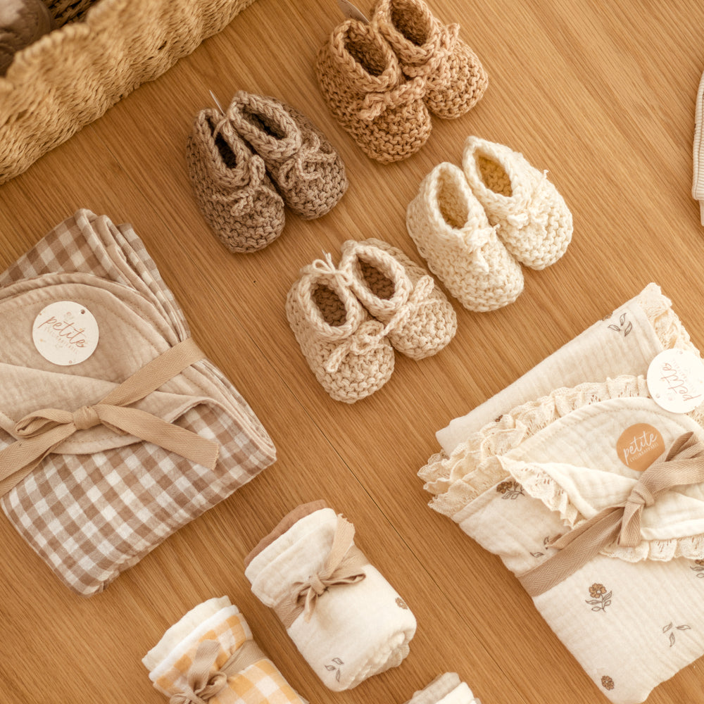 
                      
                        *Baby booties / Neutrals
                      
                    
