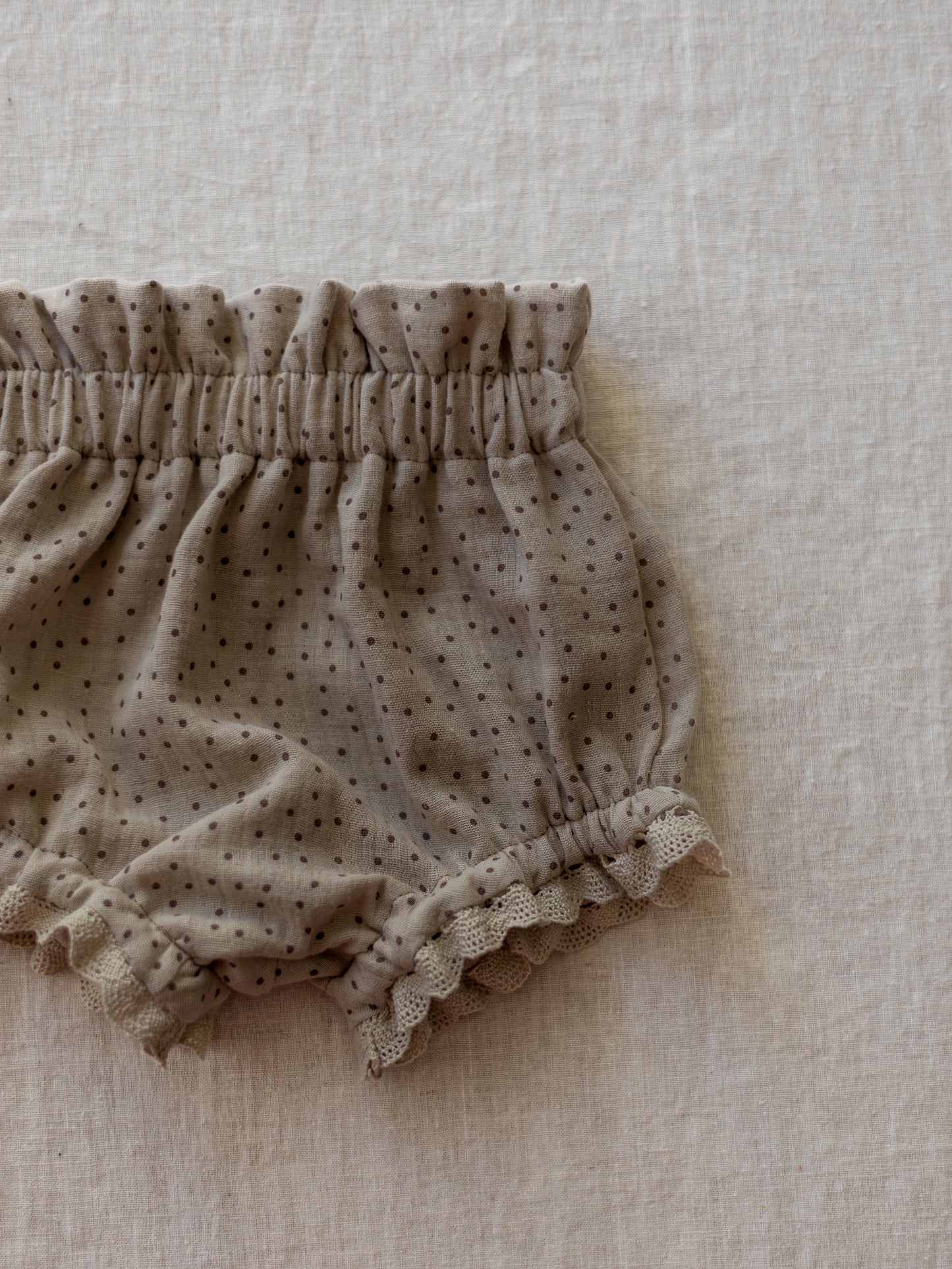 Bloomers / melange dots & lace