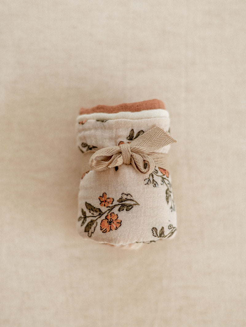 Muslin Burp cloth set / Vintage florals