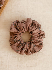 *Wide Scrunchie / Mocha Floral
