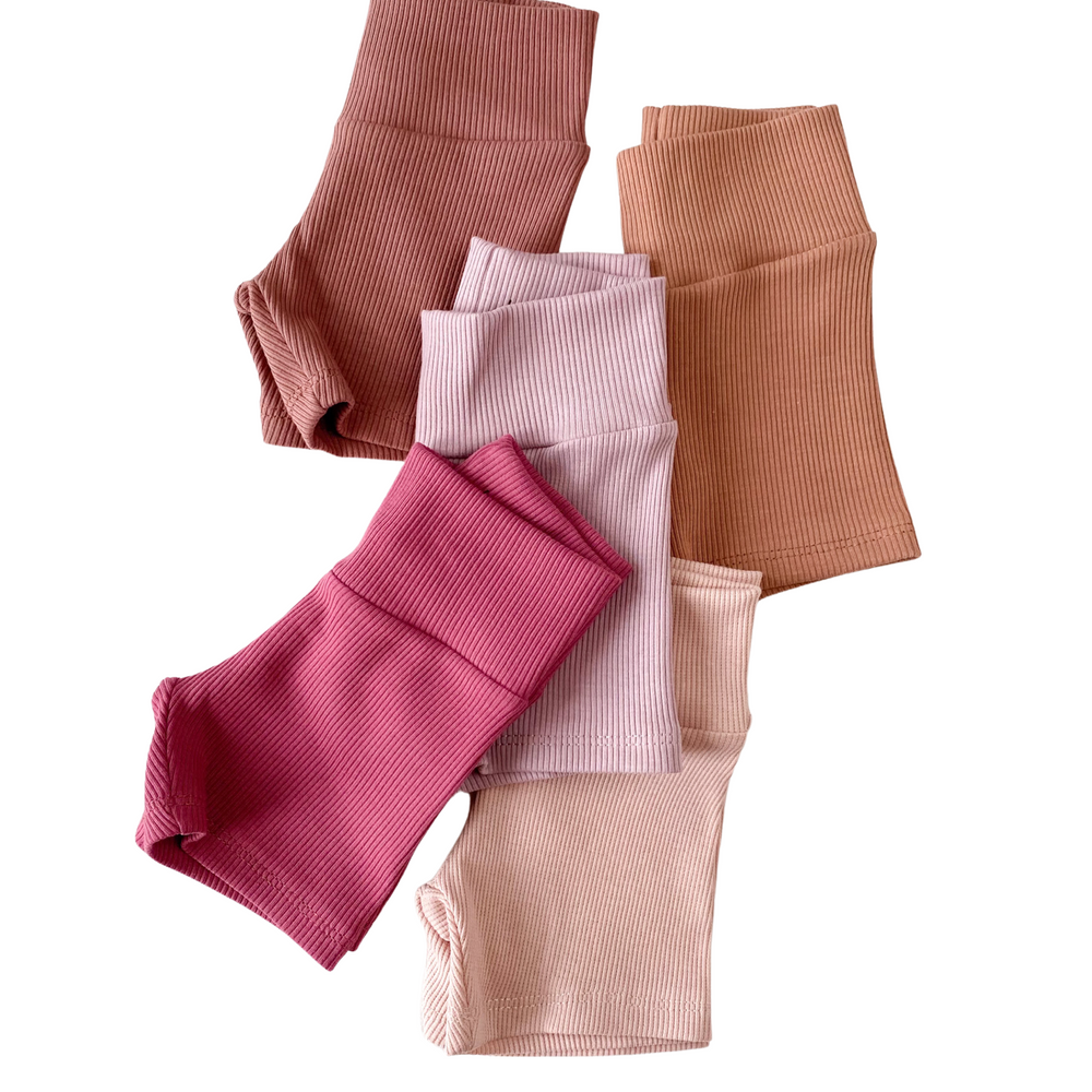 
                      
                        Girly bike shorts / ribbed - girly tones
                      
                    