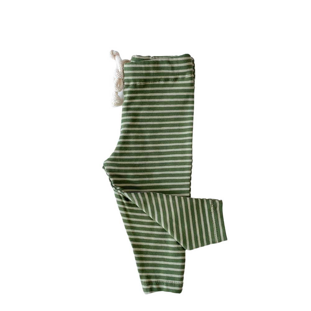 
                      
                        Kids leggings / olive thin stripes
                      
                    