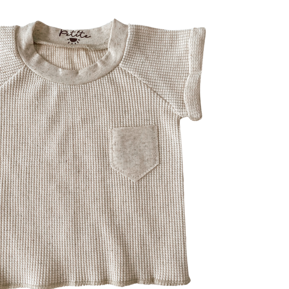 
                      
                        T-shirt / linen waffle
                      
                    