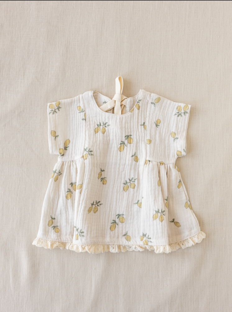 Malia baby dress / lemons + lace