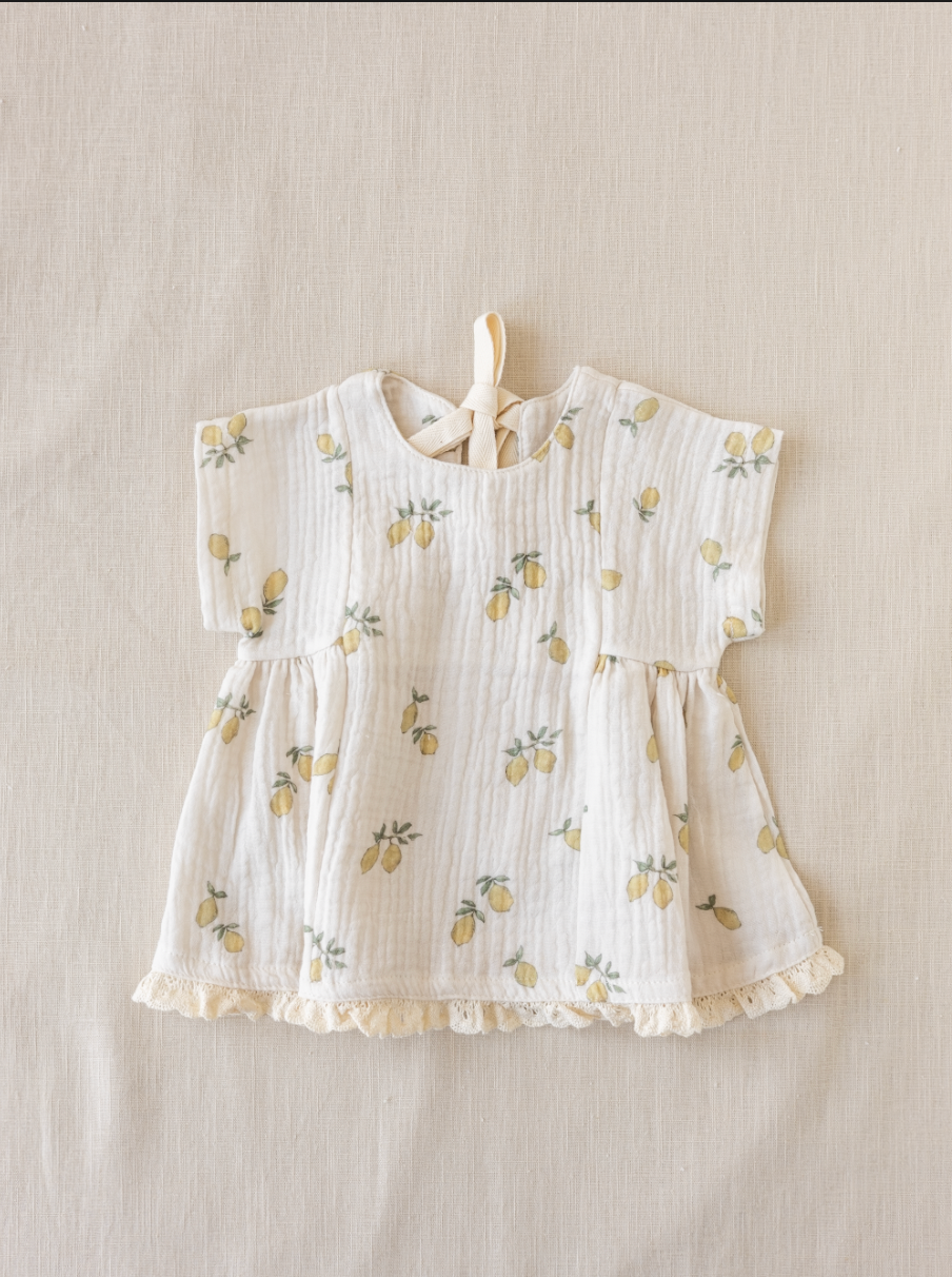 Malia baby dress / lemons + lace