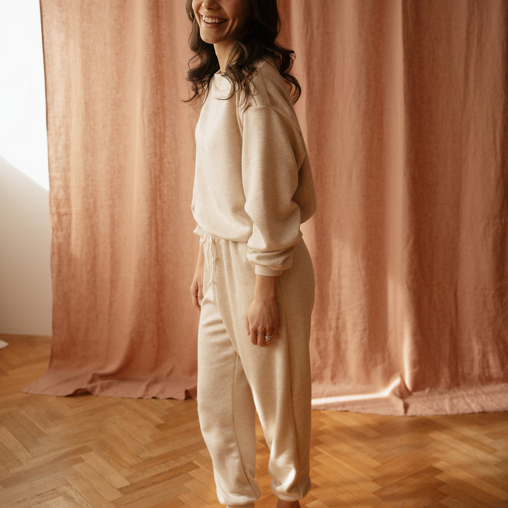 
                      
                        Hlače za prosti čas / cream knit
                      
                    