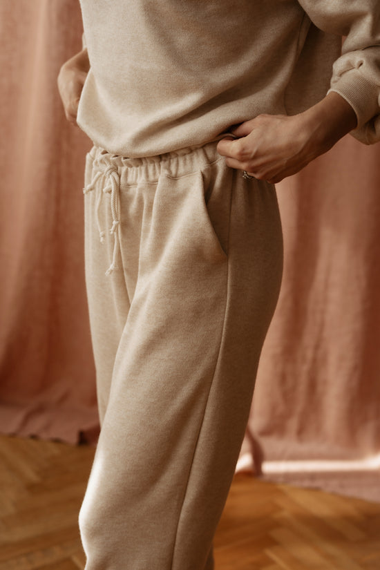 Loungewear pants / cream knit