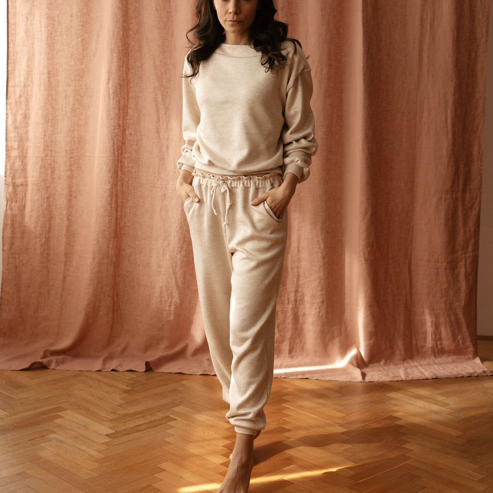 
                      
                        Hlače za prosti čas / cream knit
                      
                    