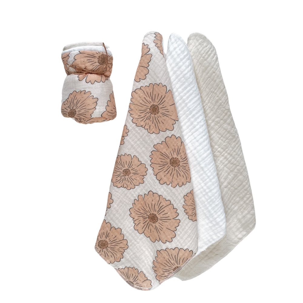 
                      
                        Muslin Burp cloth set / caramel flowers
                      
                    