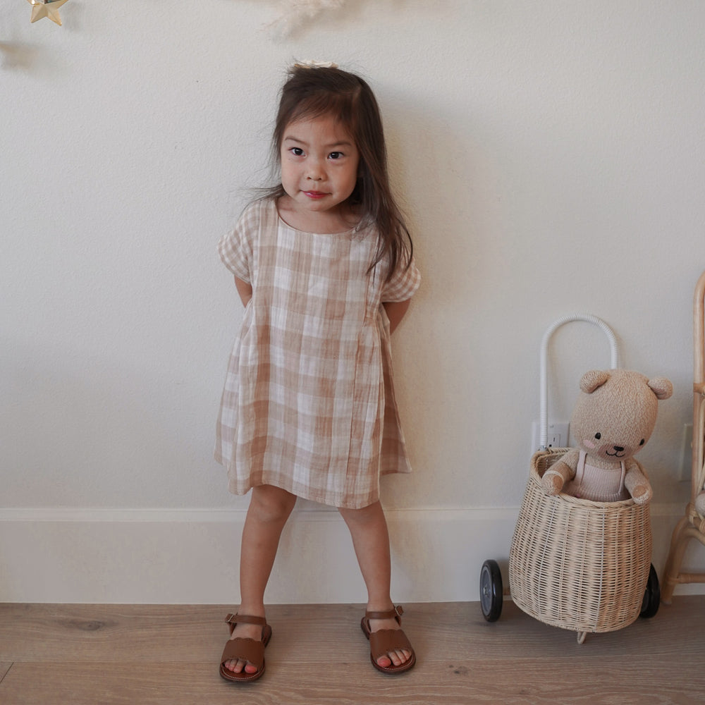 
                      
                        Malia baby dress / gingham
                      
                    