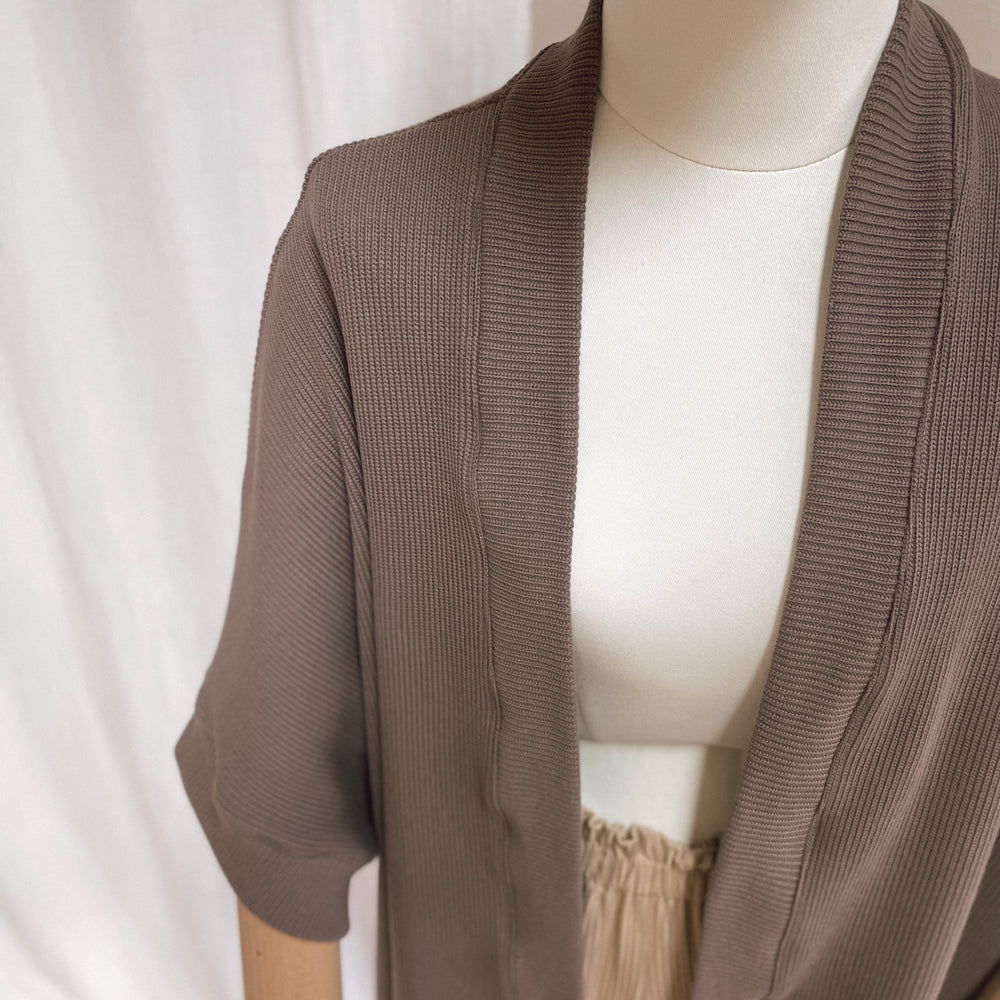 
                      
                        Kimono - cotton knit - chocolate mocha
                      
                    