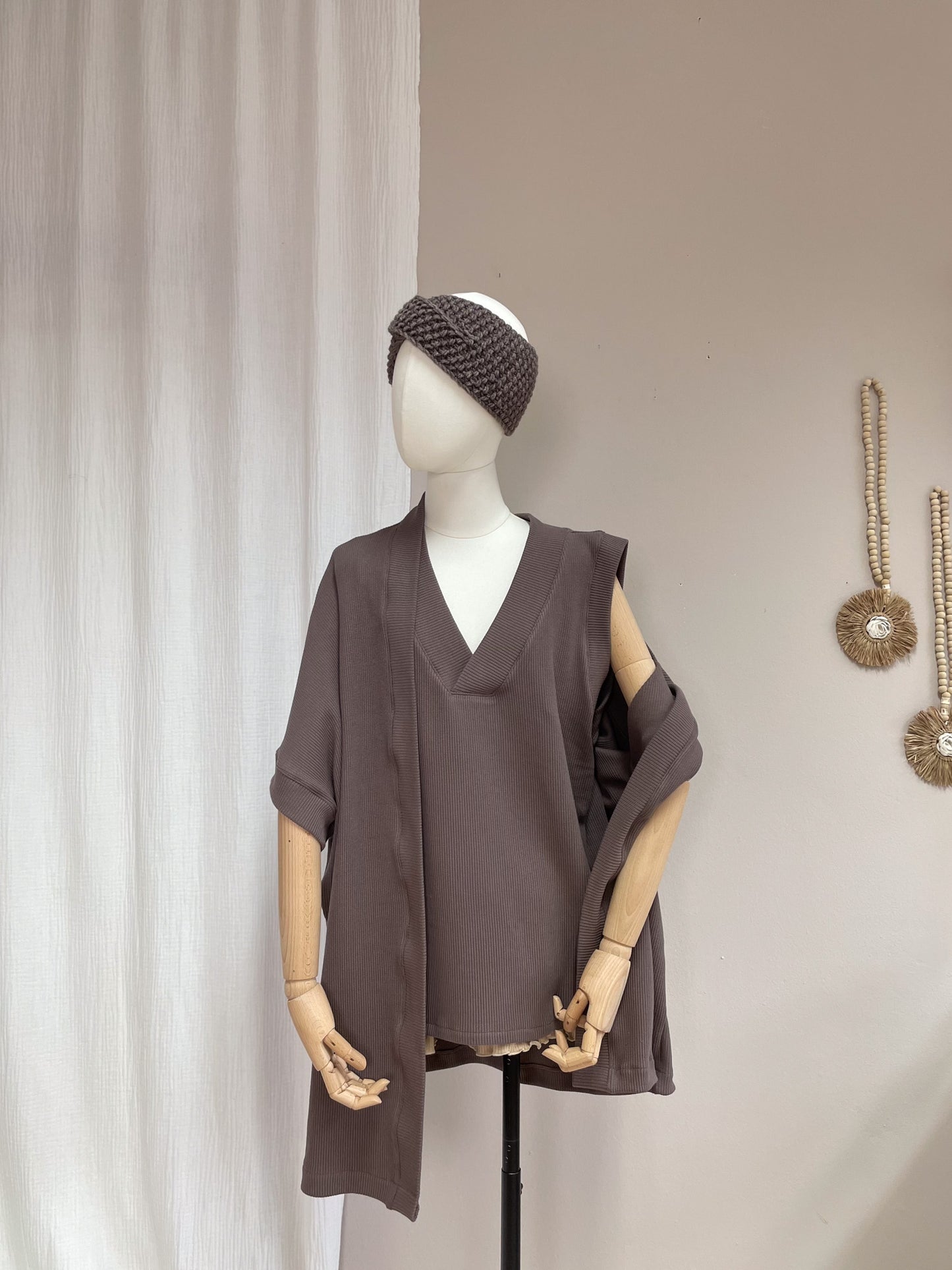 Load image into Gallery viewer, Oversized vest - cotton knit - chocolate mocha
