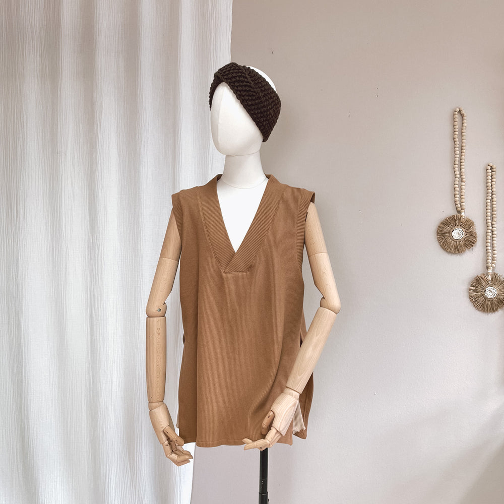 Oversized vest - cotton knit - caramel