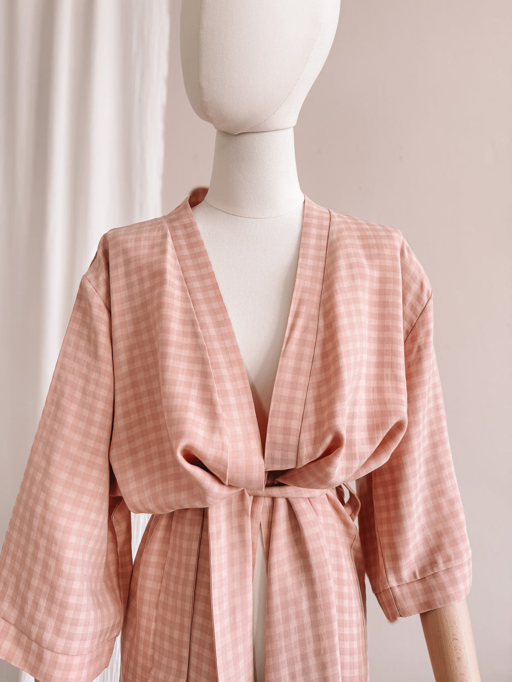 Viscose robe  / checkers - blush