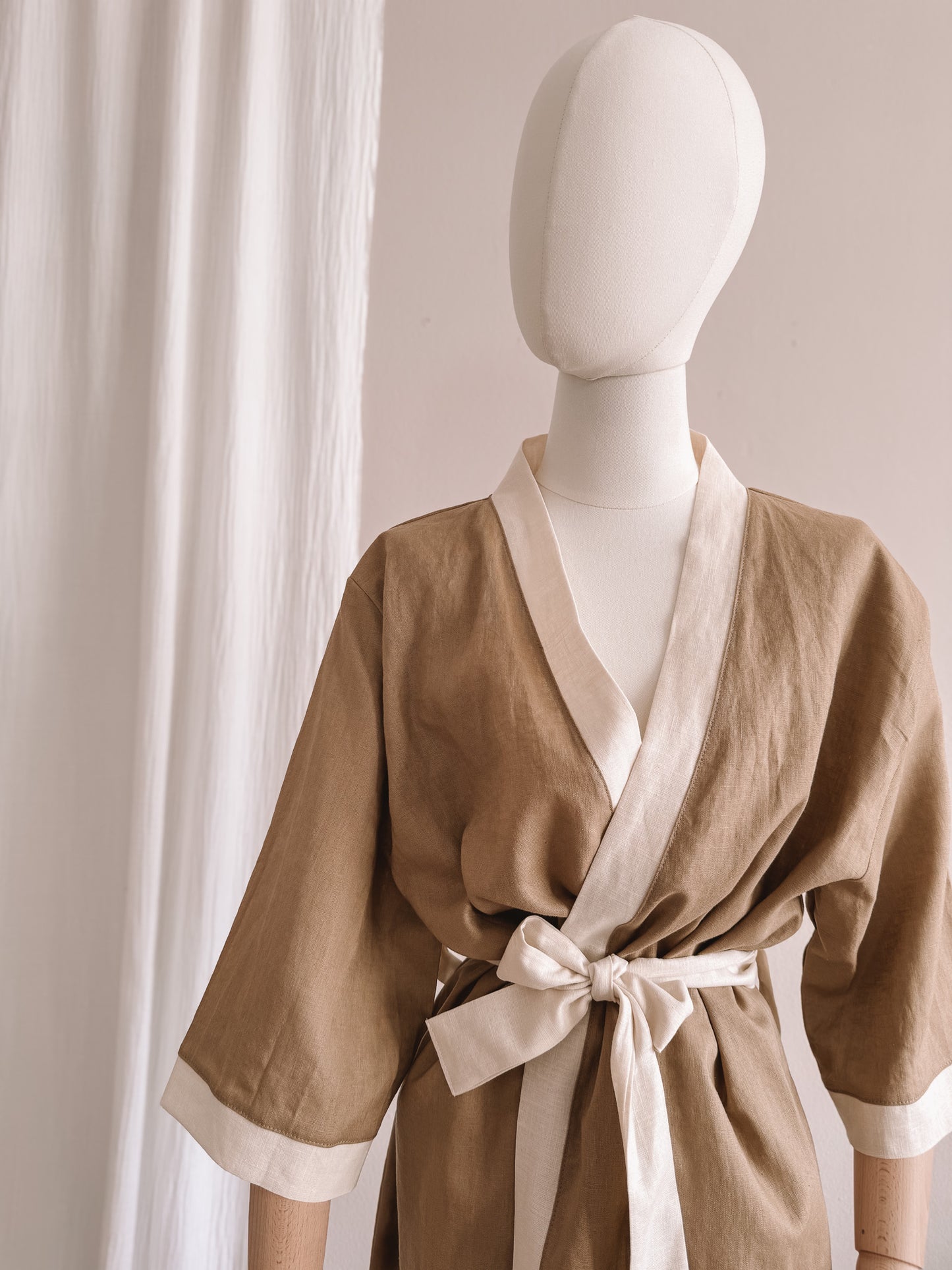 Load image into Gallery viewer, Linen robe  / colorblock - khaki
