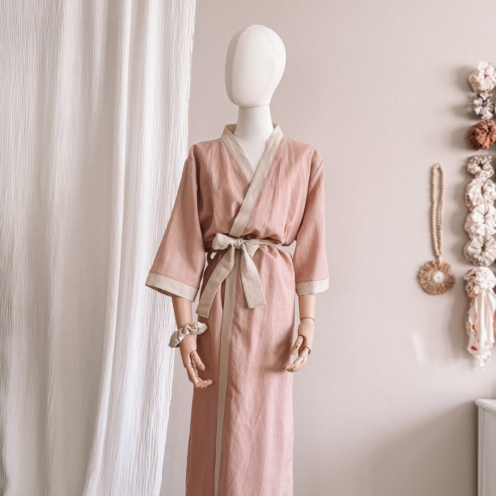 
                      
                        Linen robe  / colorblock - blush
                      
                    