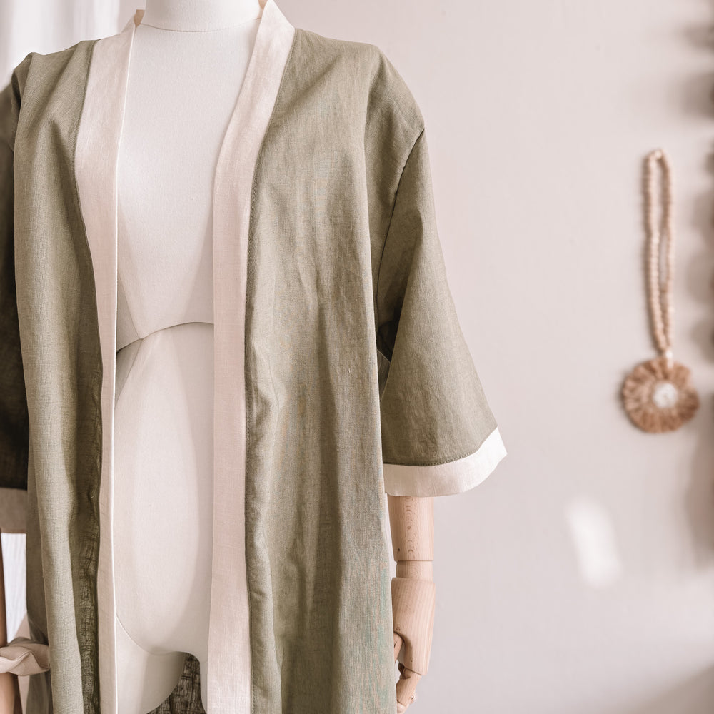 
                      
                        Linen robe  / colorblock - olive
                      
                    