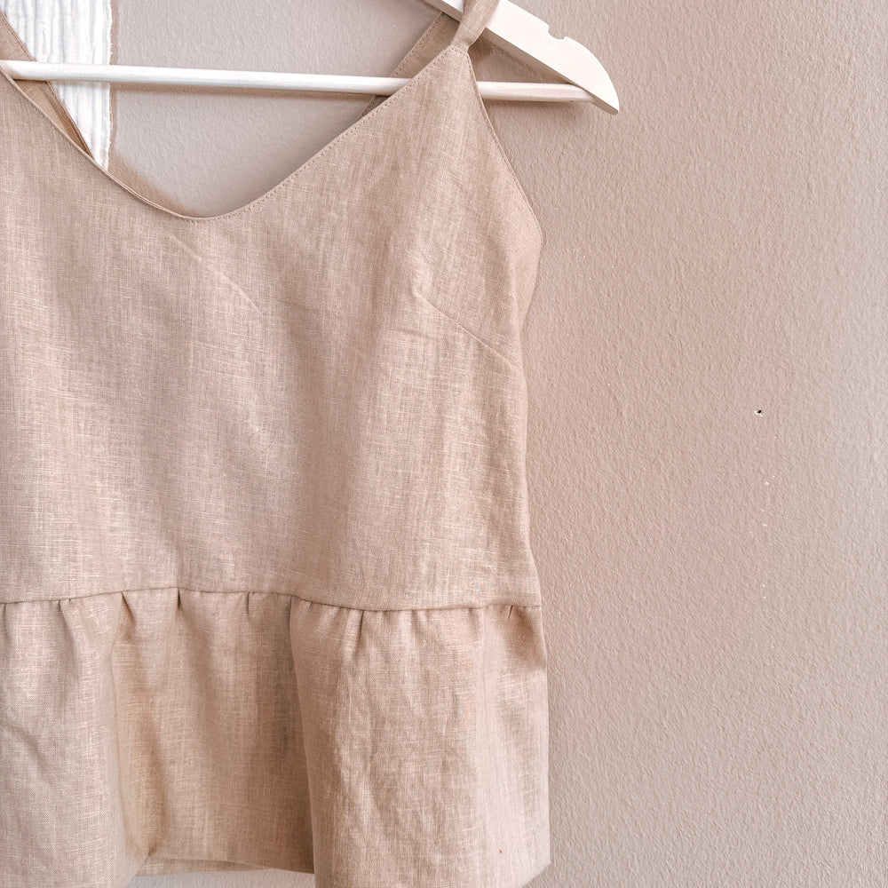 
                      
                        Brielle ruffle top / linen
                      
                    