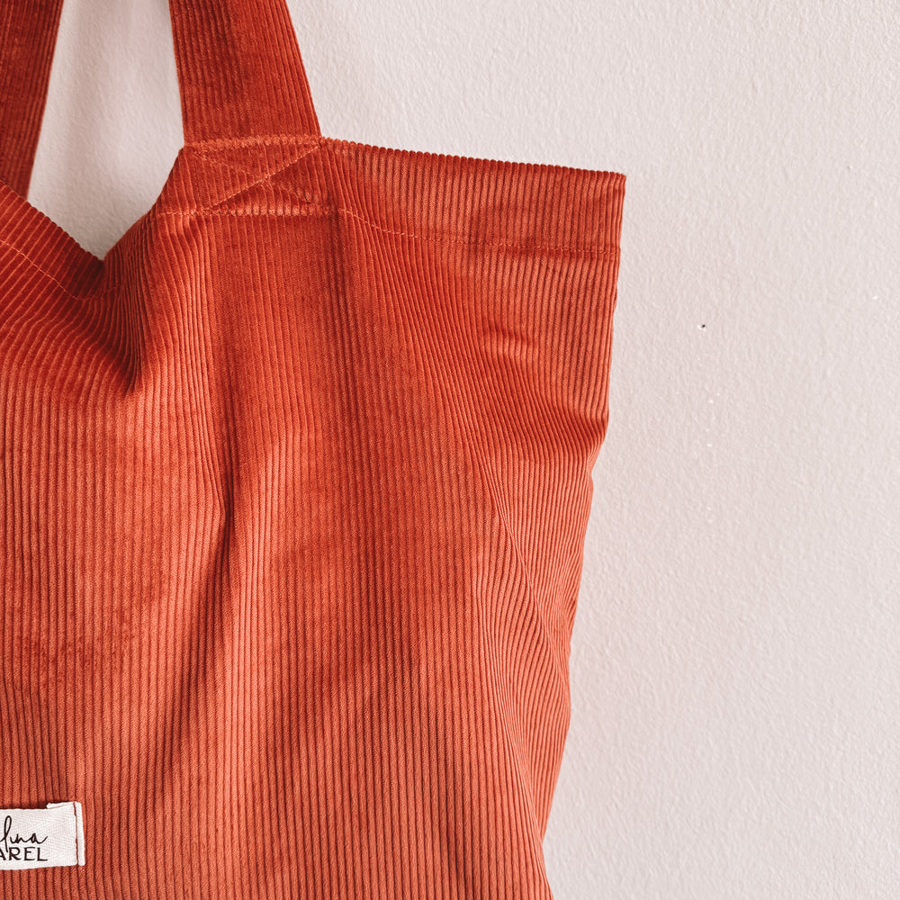 
                      
                        Shopping Bag / corduroy - terracotta
                      
                    