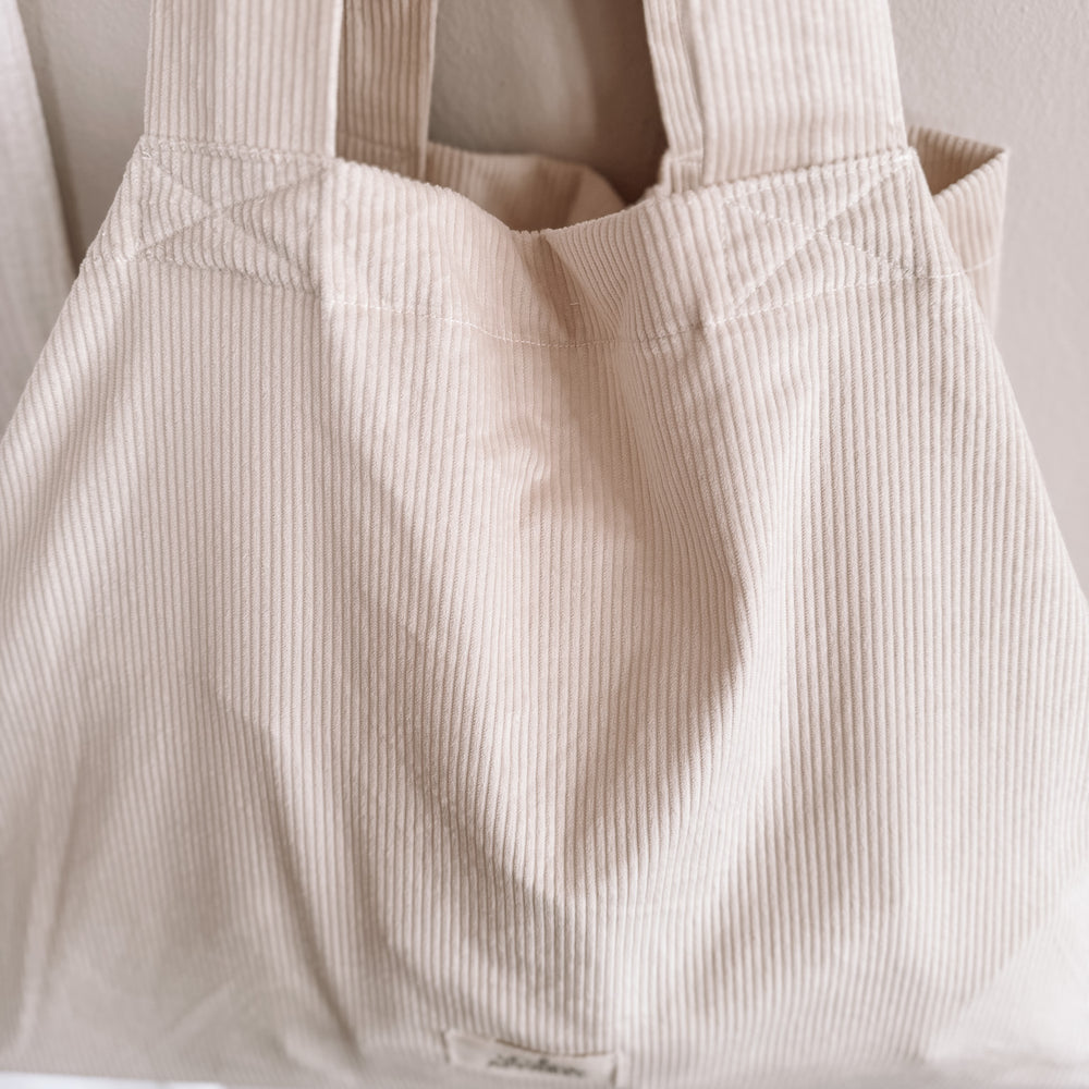 
                      
                        Shopping Bag / corduroy - ecru
                      
                    