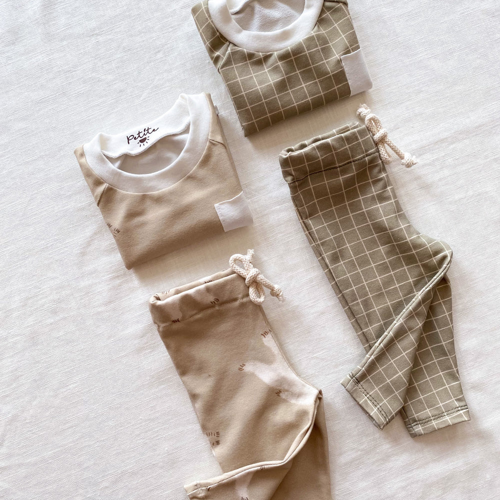 
                      
                        Kids leggings / olive checkers
                      
                    