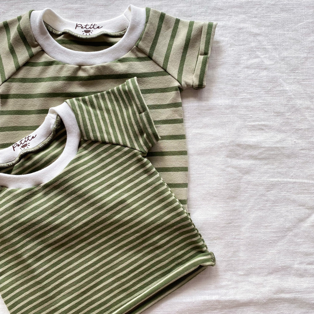 Kids T-shirt / olive stripes