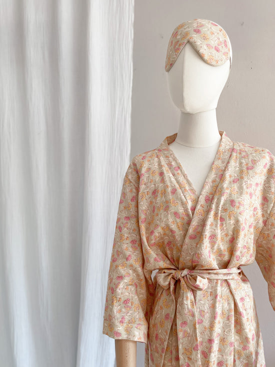 Load image into Gallery viewer, Linen + viscose kimono / pistachio
