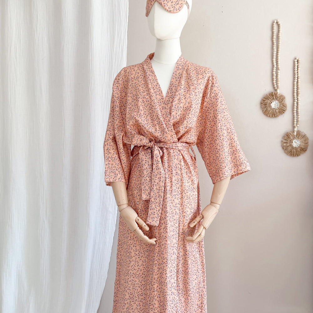 
                      
                        Linen + viscose kimono / little flowers - peach
                      
                    