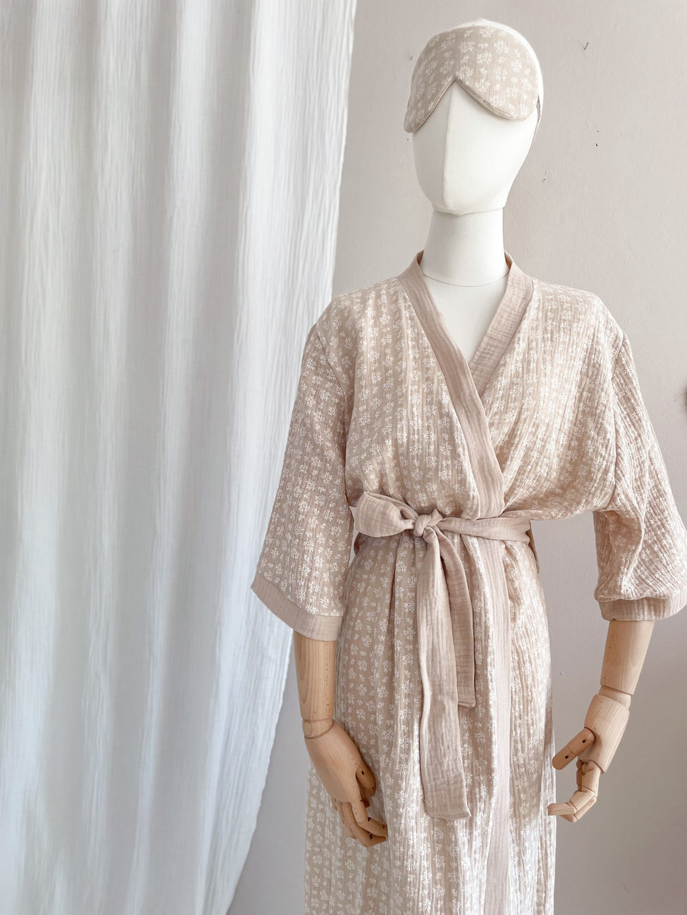 Muslin kimono /  branches - beige