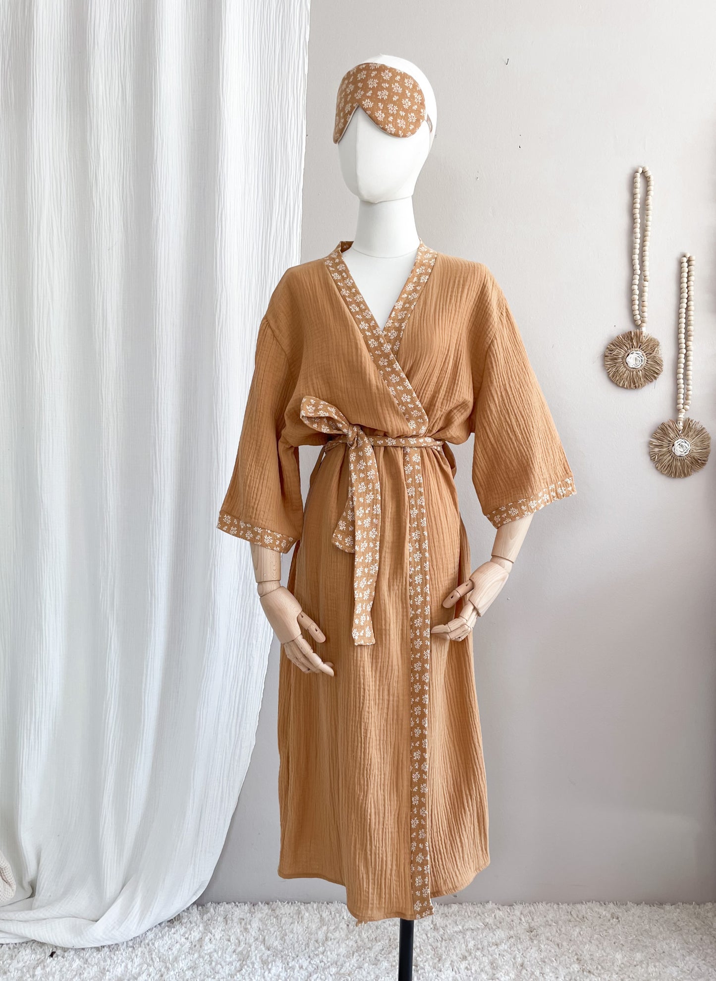 Muslin kimono /  caramel