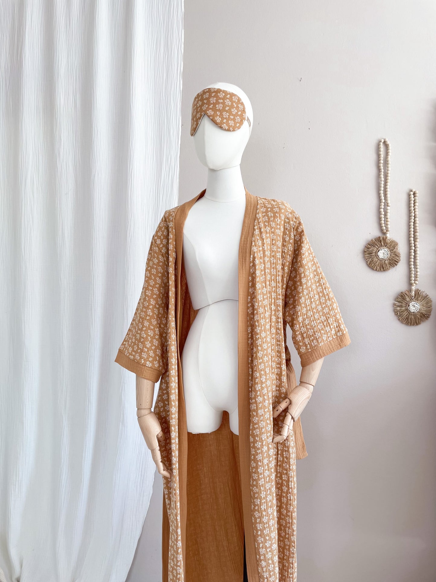 Muslin kimono /  branches - caramel