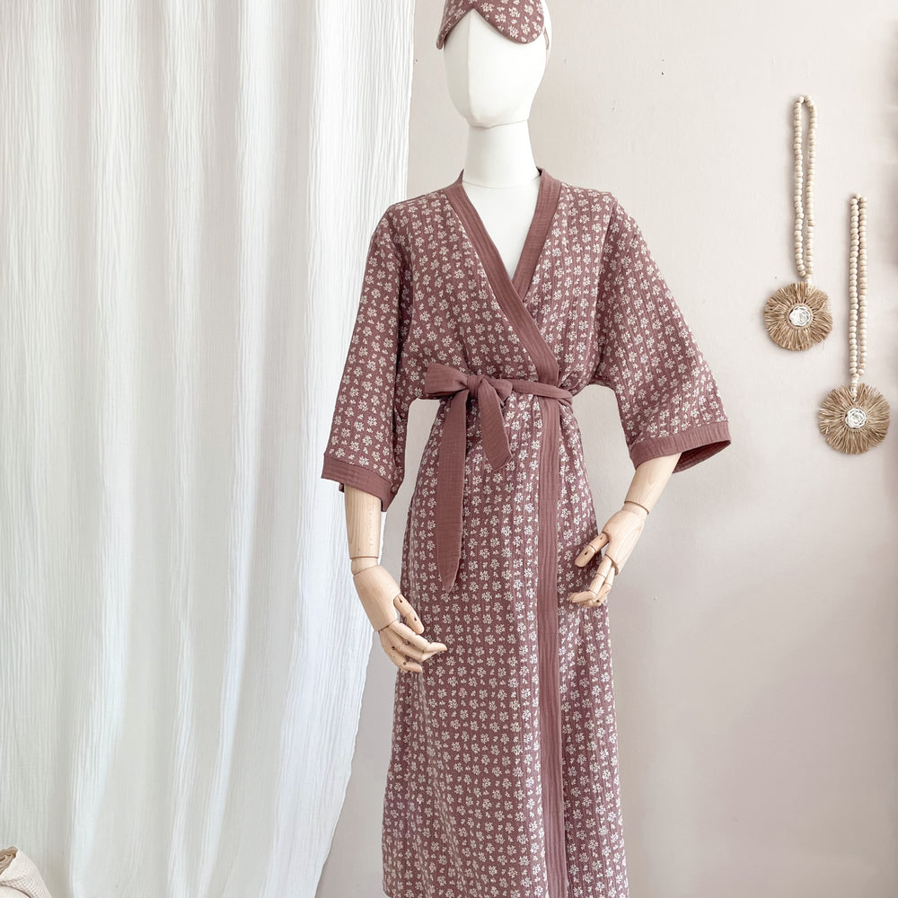 
                      
                        Muslin kimono / branches - dark mauve
                      
                    