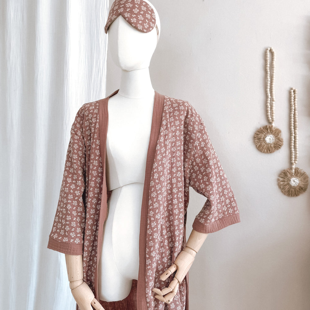 
                      
                        Muslin kimono / branches - dark mauve
                      
                    