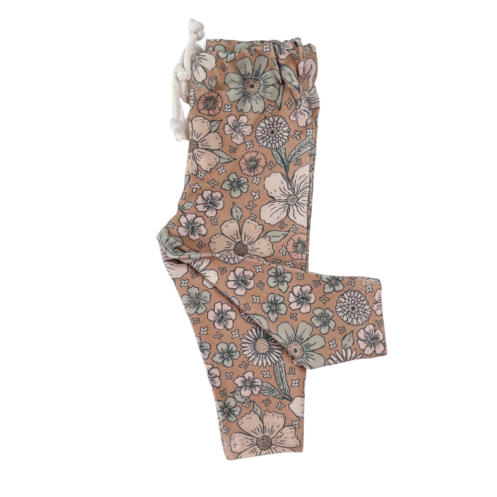 
                      
                        Baby leggings/ bold floral - caramel
                      
                    