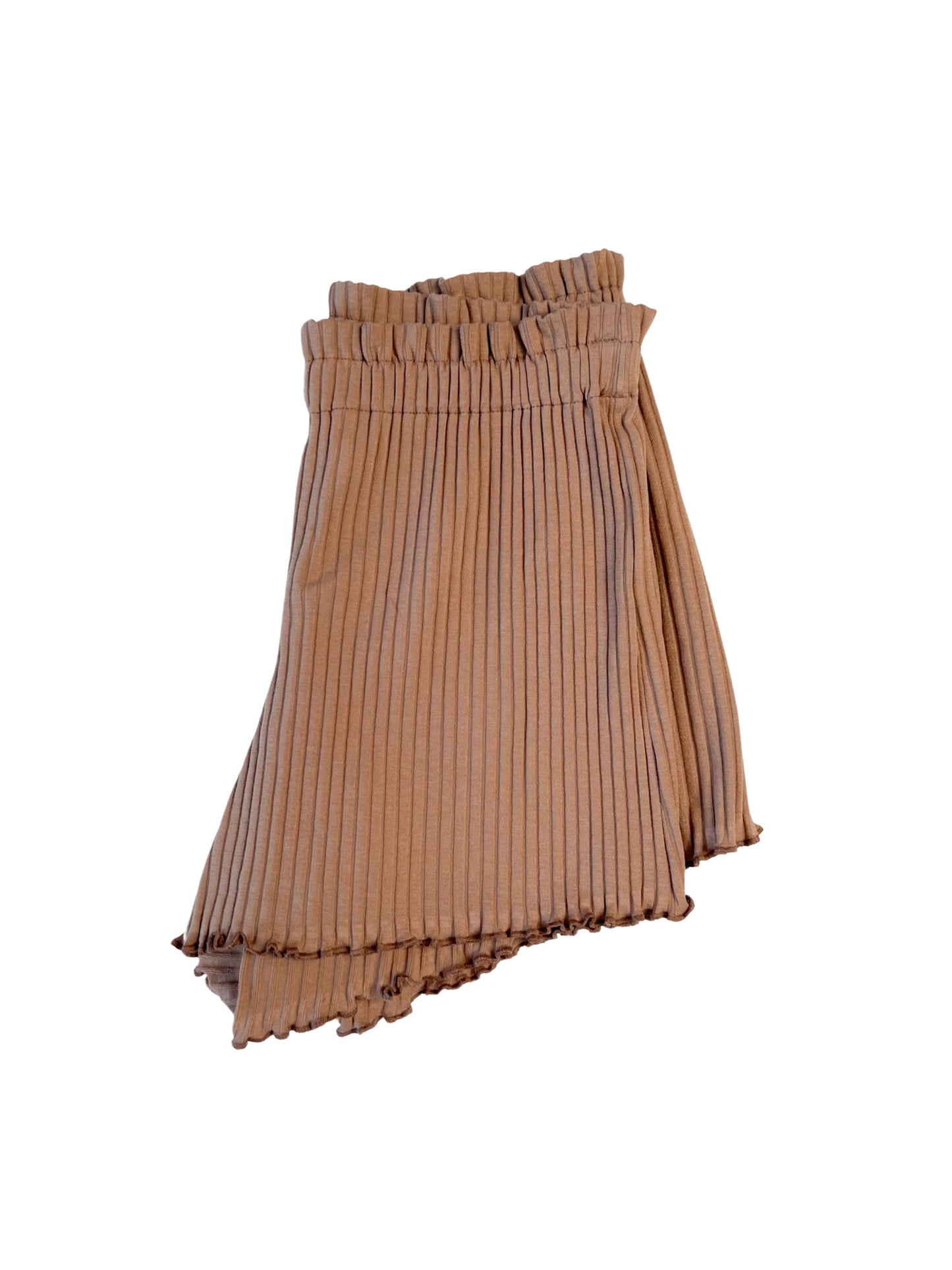 Ribbed ruffle shorts / cacao