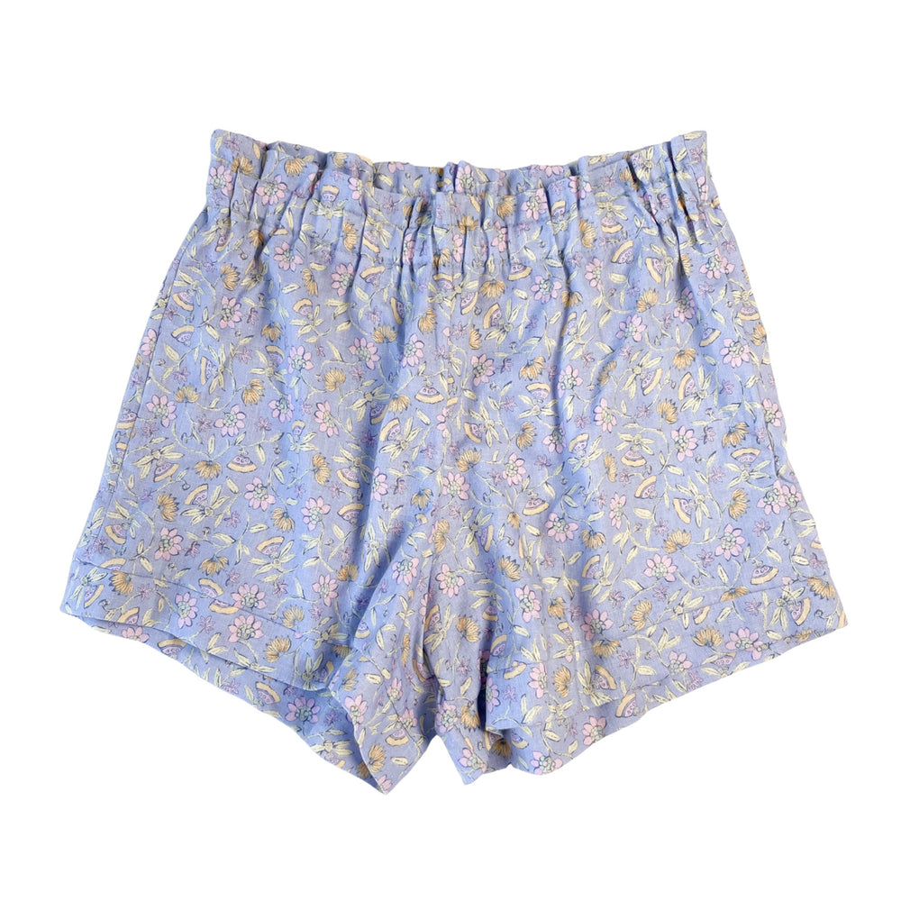 
                      
                        Linen ruffle shorts / floral blue
                      
                    