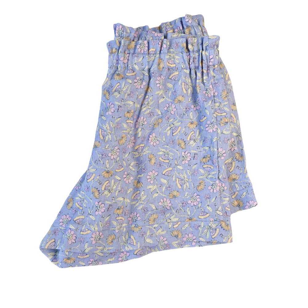 
                      
                        Linen ruffle shorts / floral blue
                      
                    