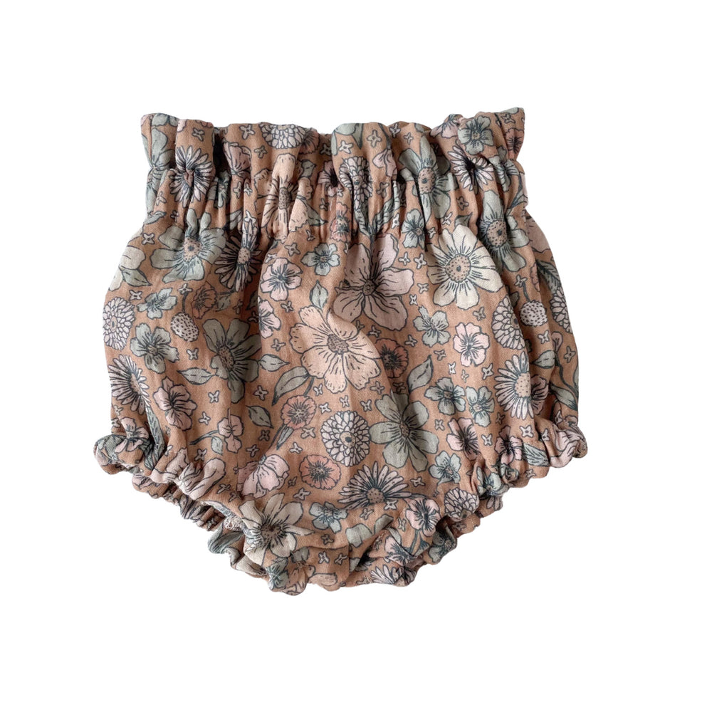 
                      
                        Bloomers / bold floral - caramel
                      
                    