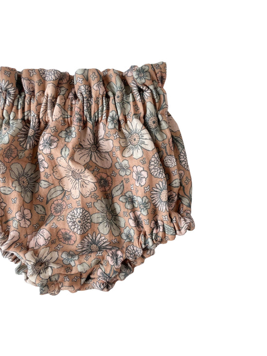 Bloomers / bold floral - caramel