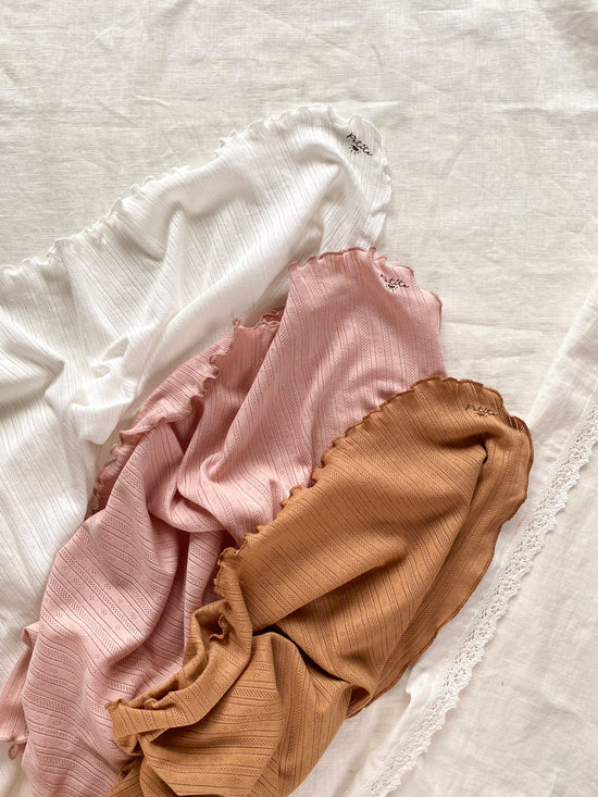 Pointoille blanket / stripes